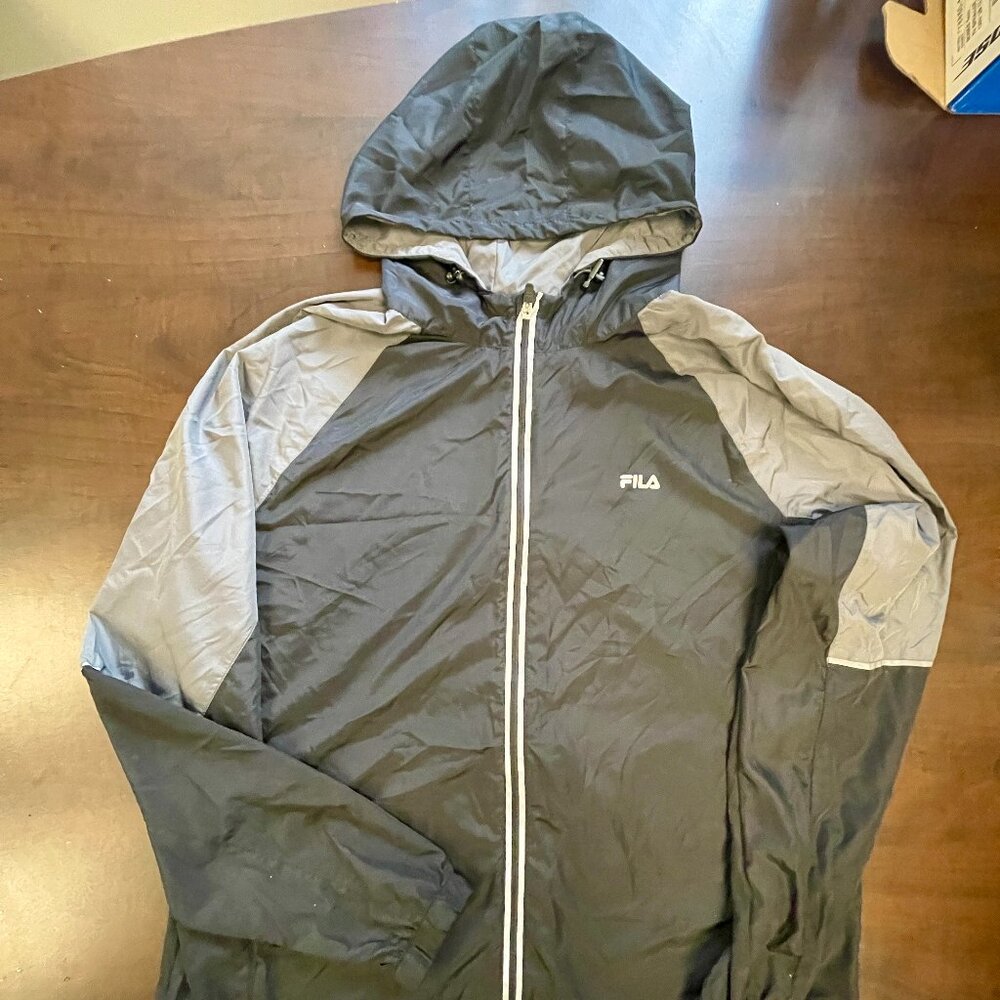 Fila Mens Windbreaker Size XXL, Black/Silver